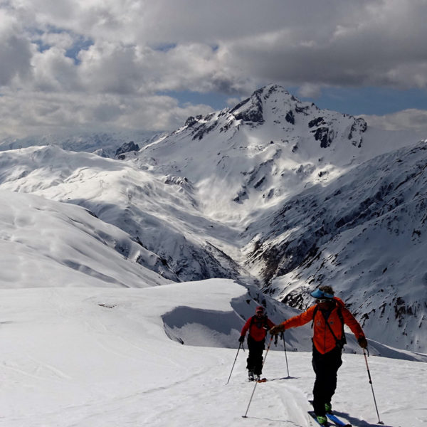 bureau-guides-meribel-3vallees-ski-randonnee-ice-climbing